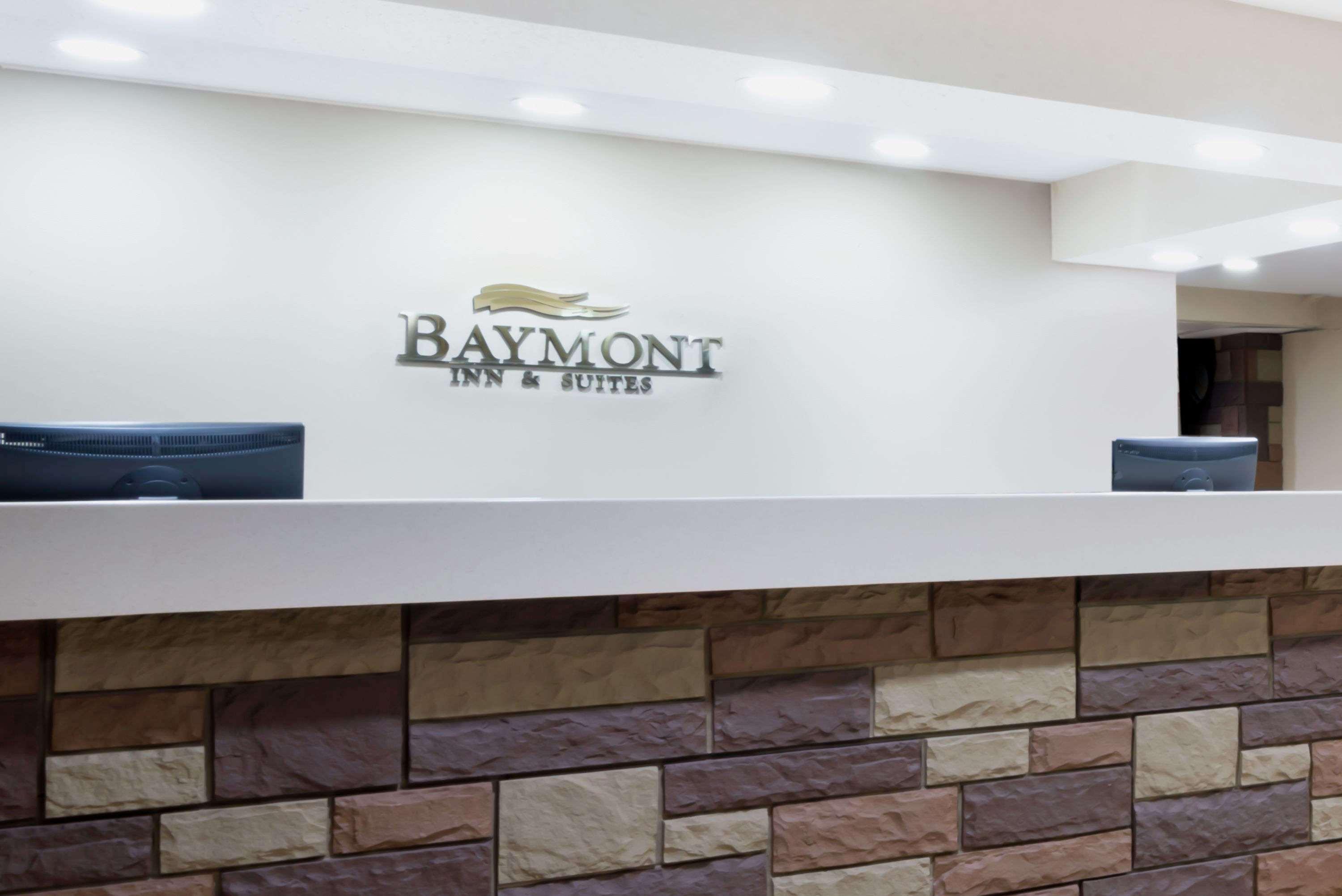 Готель Baymont By Wyndham Columbus/Rickenbacker Екстер'єр фото